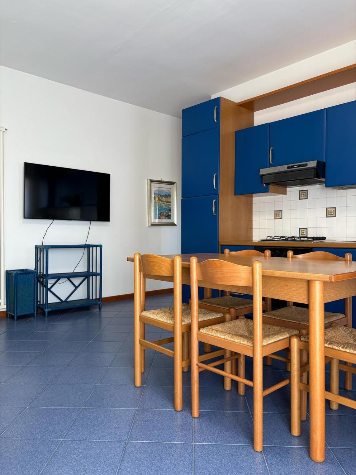 App4Rent - Villa Mimosa - Family Apartment Лидо-ди-Езоло Экстерьер фото