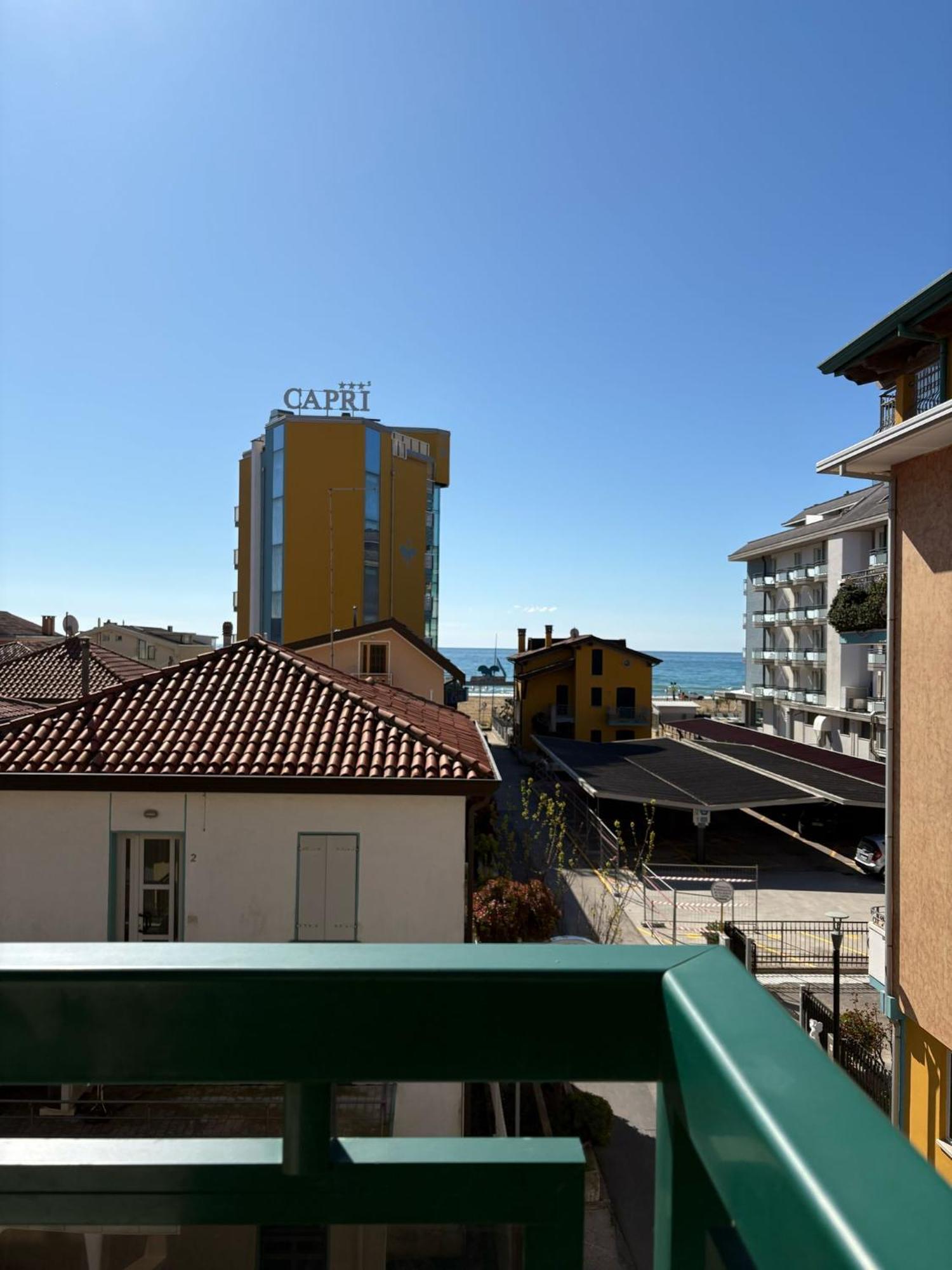 App4Rent - Villa Mimosa - Family Apartment Лидо-ди-Езоло Экстерьер фото
