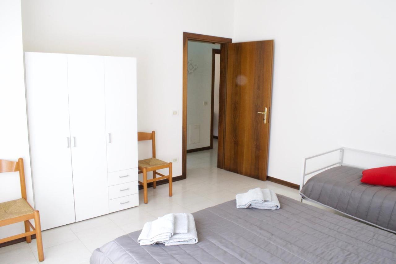 App4Rent - Villa Mimosa - Family Apartment Лидо-ди-Езоло Экстерьер фото